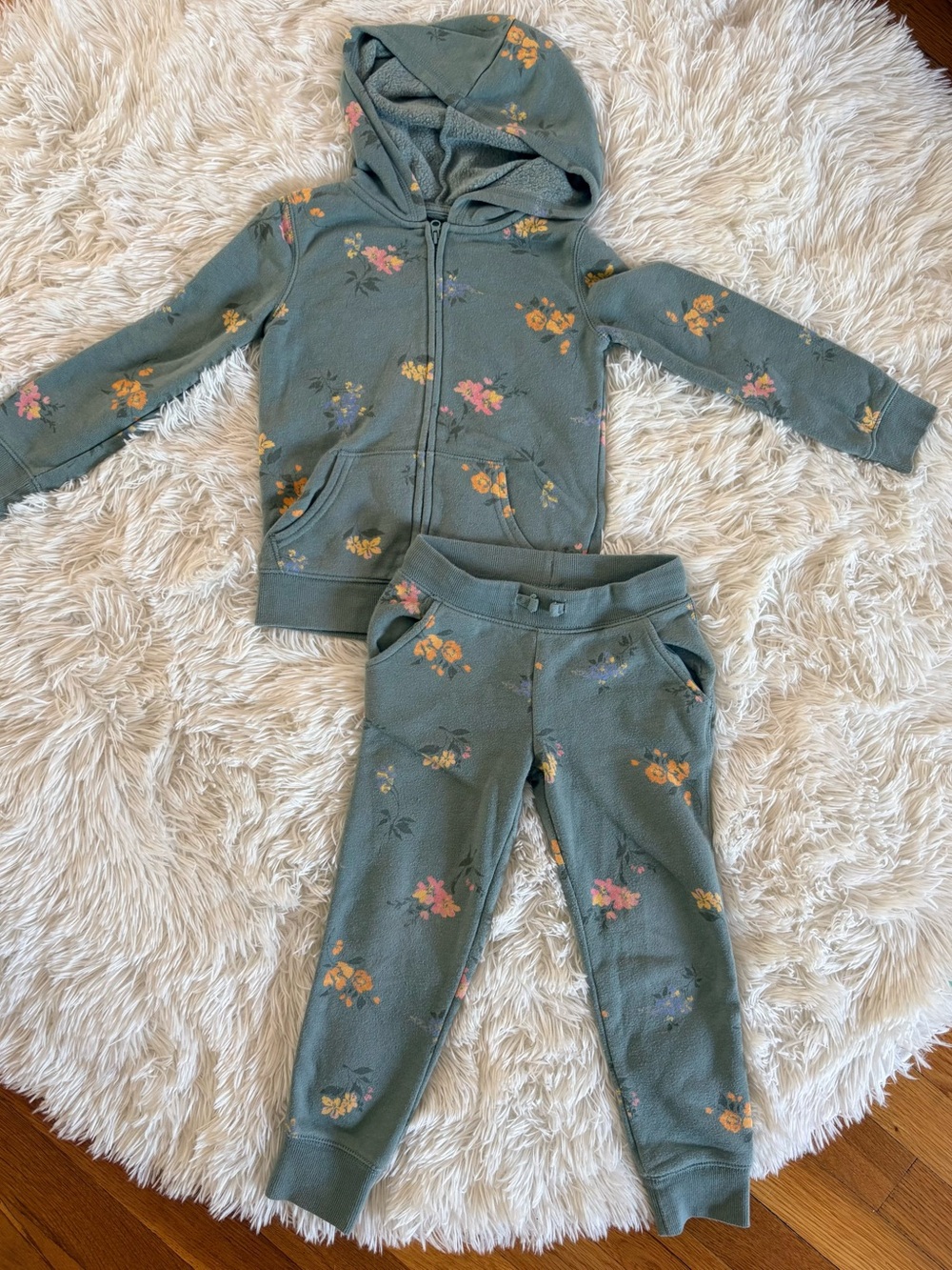 OshKosh B'gosh Light Green Cozy Fleece Hoodie 4T